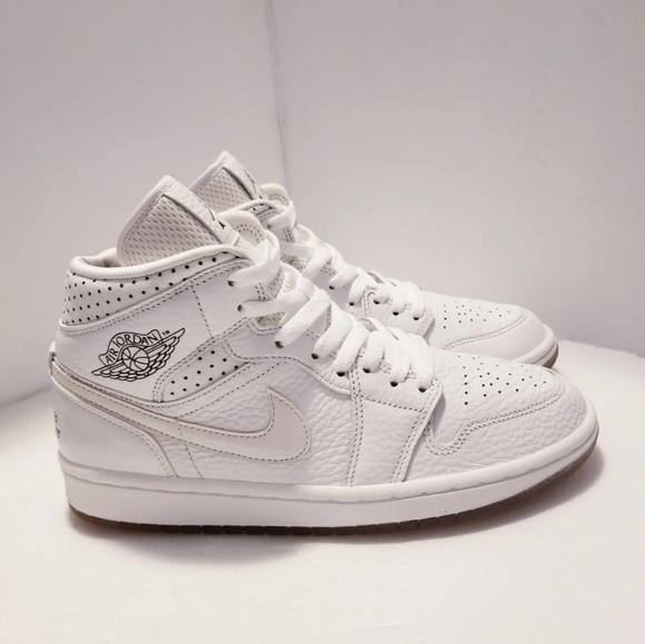Air Jordan 1 Mid Wmn Nos Differences Nous Unissent White CI9100-100 Shoes Sz 8.5 - Picture 6 of 13